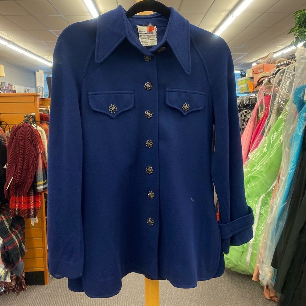 🛍️ Apparel International Ladies Sm Navy Blue Jacket